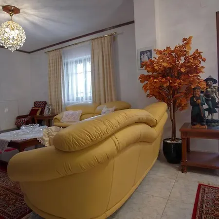 Βίλα Για Όλες Τις Εποχές Του Χρόνου Kozani Exterior photo