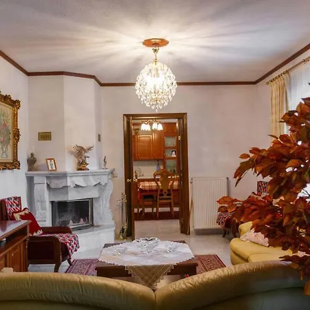 Βίλα Για Όλες Τις Εποχές Του Χρόνου Kozani Exterior photo